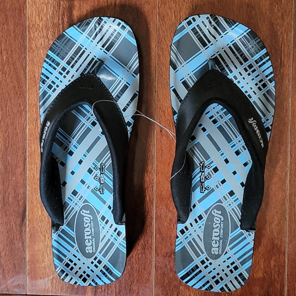 NWOT Aerosoft Comfortable Thong Casual Flip Flop